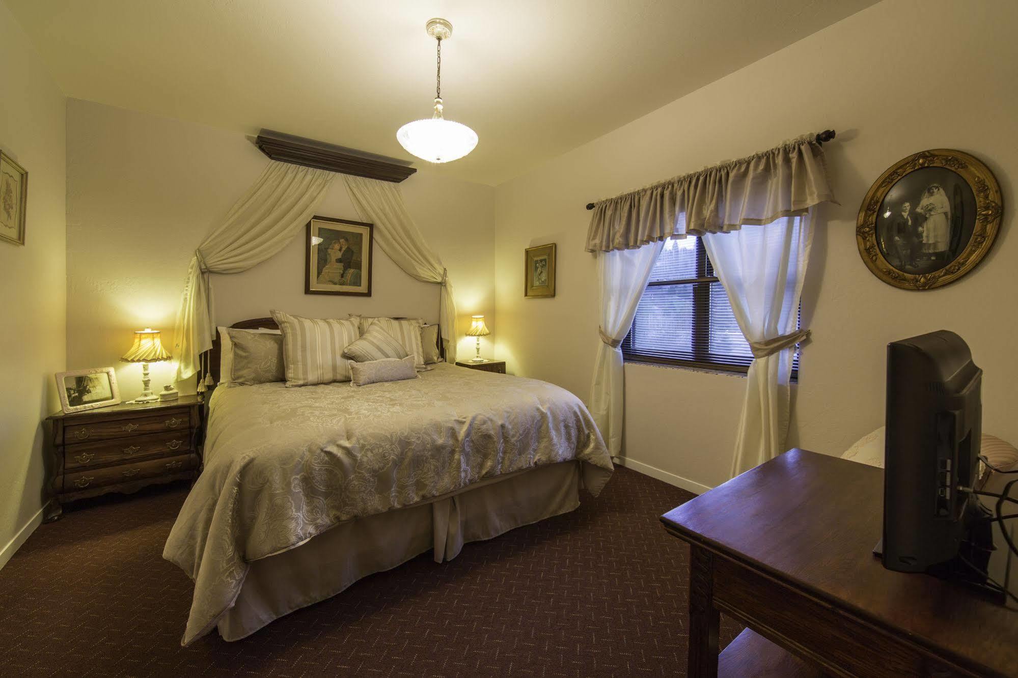 Historic Cary House Hotel Placerville Buitenkant foto